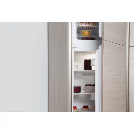Kontrolsat - Built-In Refrigerator Whirlpool 239L - Art 364 62 Kontrolsat - Built-In Refrigerator Whirlpool 239L - Art 364 62