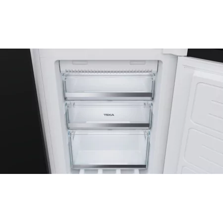 Kontrolsat - Teka RBF 73351 FI Combined Fridge NoFrost Built-in 246L Kontrolsat - Teka RBF 73351 FI Combined Fridge NoFrost Built-in 246L