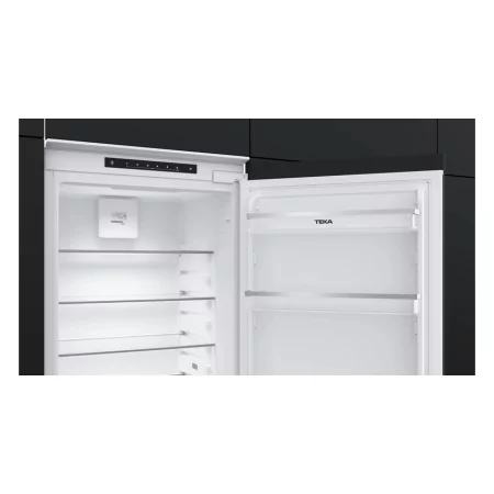 Kontrolsat - Teka RBF 73351 FI Combined Fridge NoFrost Built-in 246L Kontrolsat - Teka RBF 73351 FI Combined Fridge NoFrost Built-in 246L
