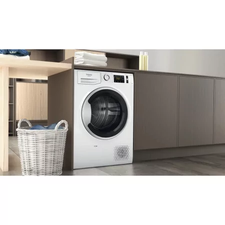 Kontrolsat - Hotpoint Tumble Dryer - 8Kg - Heat Pump - NT M11 8X3SK EU