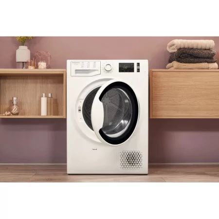 Kontrolsat - Hotpoint Tumble Dryer - 9Kg - Heat Pump - NT M11 91WK EU