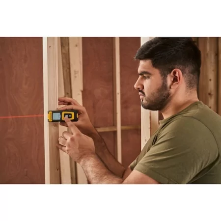 Kontrolsat - Stanley Laser Meter - 30m - SLM100 - STHT77100-0 Kontrolsat - Stanley Laser Meter - 30m - SLM100 - STHT77100-0