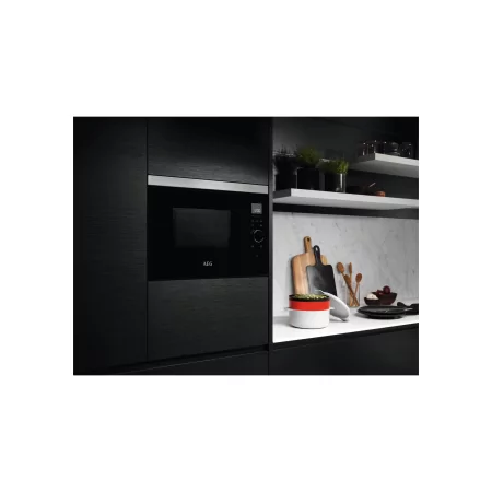 Kontrolsat - AEG Microwave - 26 L - MBE-2658-DEM