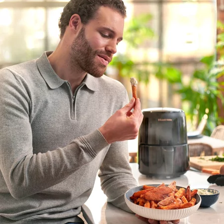Kontrolsat - Air Fryer Russell Hobbs - 1.8L