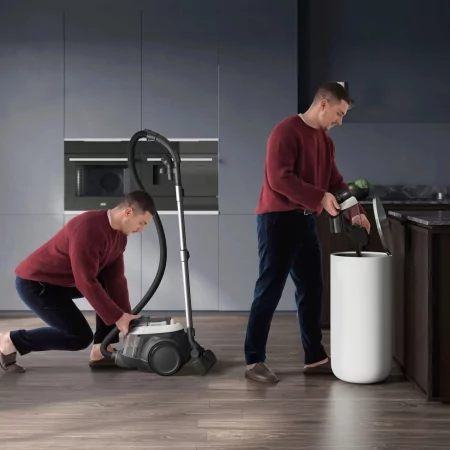 Kontrolsat - AEG vacuum cleaner - AL61H4SW - 700W