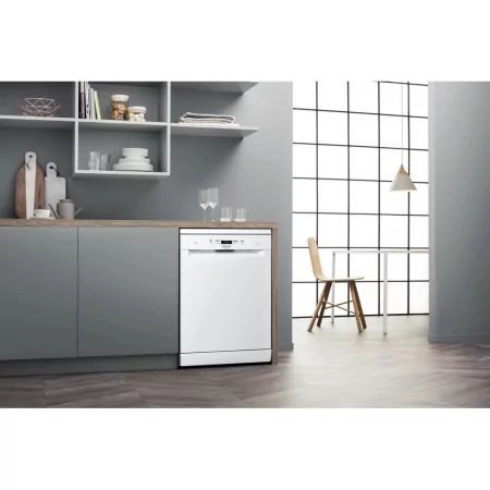 Kontrolsat - Hotpoint HFC3C41CW Dishwasher (14 Place Settings - 60cm - Class C)