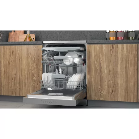 Kontrolsat - Hotpoint HFC3C26FX Dishwasher (14 Place Settings - 60cm - Class E)