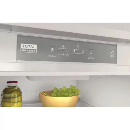 Kontrolsat - Combinado Encastrável Whirlpool WHC18 T322 (250L - Classe E - Não aplicável)