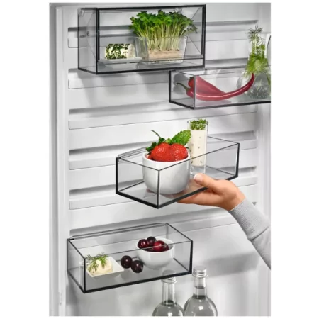 Kontrolsat - AEG RCB636E5MX Fridge Freezer (367L - Class E - Inox) Kontrolsat - AEG RCB636E5MX Fridge Freezer (367L - Class E - Inox)