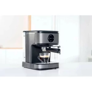 Kontrolsat - Máquina de Café Expresso Black+Decker 850W 20 Bar - Inox - BXCO850E