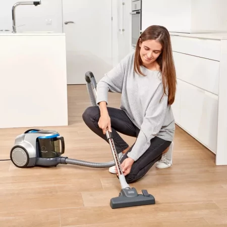 Kontrolsat - Black+Decker BXVML700E 700W TurboCyclone Cylinder Vacuum Cleaner