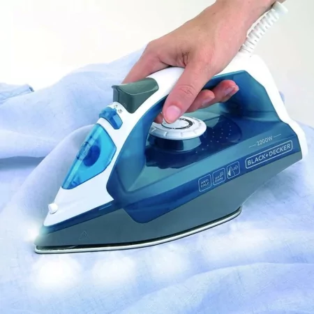 Kontrolsat - Ferro a Vapor Black+Decker 2200W - Base Inox - BXIR2200E 