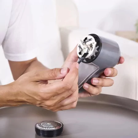 Kontrolsat - Tira Borbotos Black+Decker - (Bateria - USB - Autonomia 90min) - BXLR500E Kontrolsat - Tira Borbotos Black+Decker - (Bateria - USB - Autonomia 90min) - BXLR500E