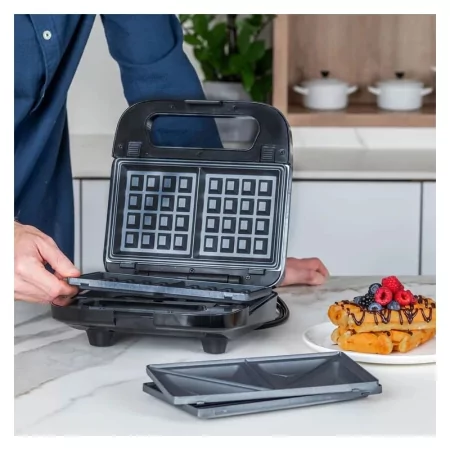 Kontrolsat - Black+Decker 750W Sandwich Maker - Sandwiches + Grill + Waffle - BXSA754E