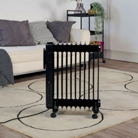BLACKDECKER Oil Radiator BXRA-2501-E - Efficient Heating, Black