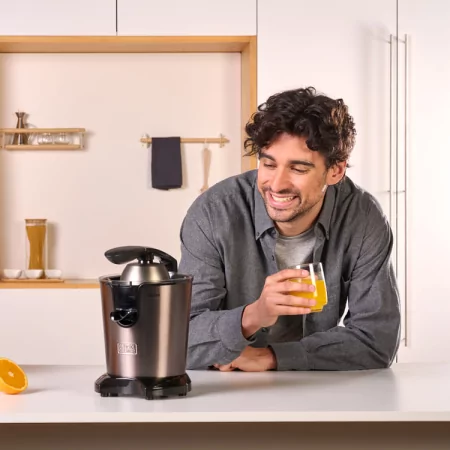 Espremedor de Citrinos Alavanca Black+Decker 350W - 0.4L - BXCJ350E