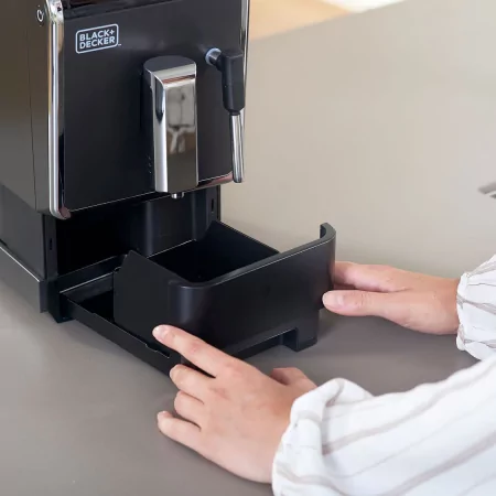 Black & Decker Coffee Machine - Super Automatic - 1470W 19 Bar 1.2L - BXCO1470E