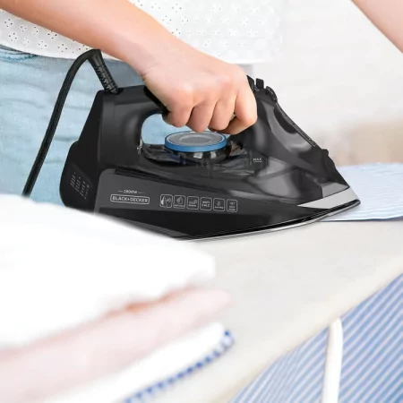 Ferro a Vapor Black+Decker 2800W - Base Cerâmica - BXIR2805E 