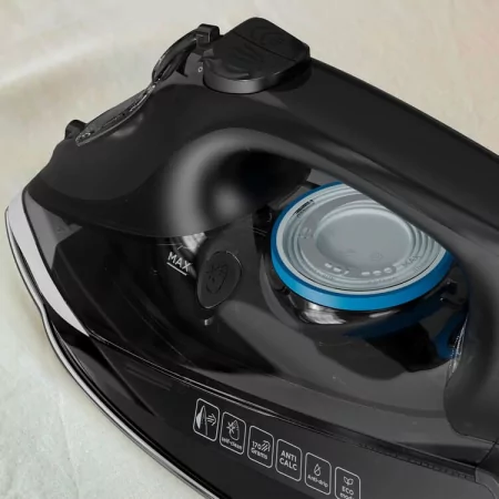 Black+Decker 2800W Steam Iron - Ceramic Soleplate - BXIR2805E