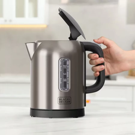 Jarro Eléctrico Black+Decker 2200W 1L - Inox - BXKE2207E