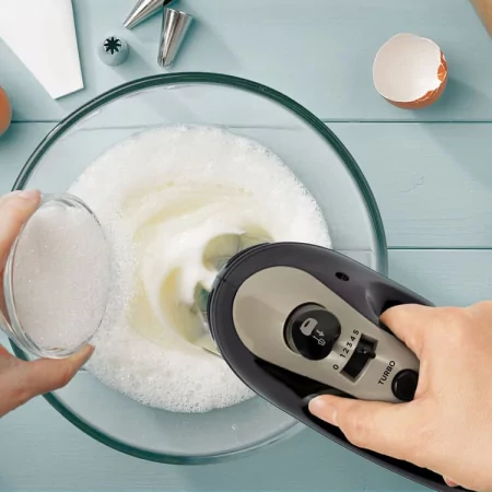 Batedeira Black+Decker 300W 5 Velocidades - BXMX301E