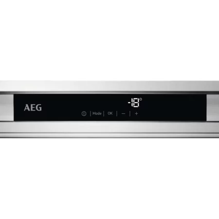 Kontrolsat - AEG ABE818E6NC Built-in Upright Freezer (204L - Class E - White) Kontrolsat - AEG ABE818E6NC Built-in Upright Freezer (204L - Class E - White)