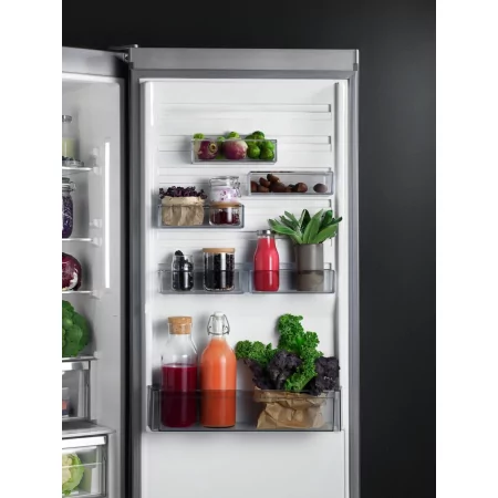 Kontrolsat - AEG RCB632E9MU Fridge Freezer (330L - Class E - Inox)