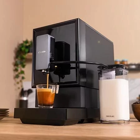 Kontrolsat - Máquina de Café Automática Cecotec Power Matic-ccino Cremma 19 Bar 1470W Preta