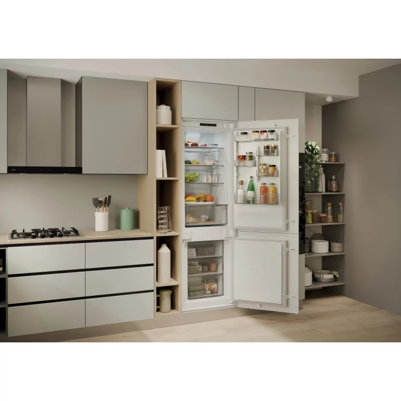 Kontrolsat - Built-in Combined Fridge Freezer Candy CNQBL-3518-EV (268L - Class E - White)